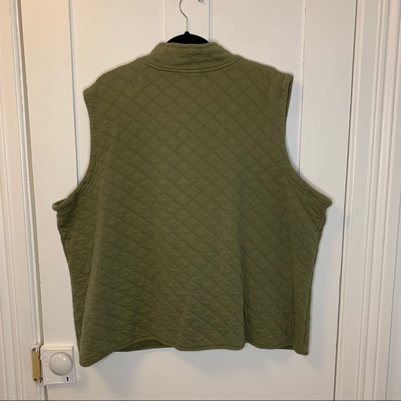 Green Quilted Vest - Picture 4 of 5